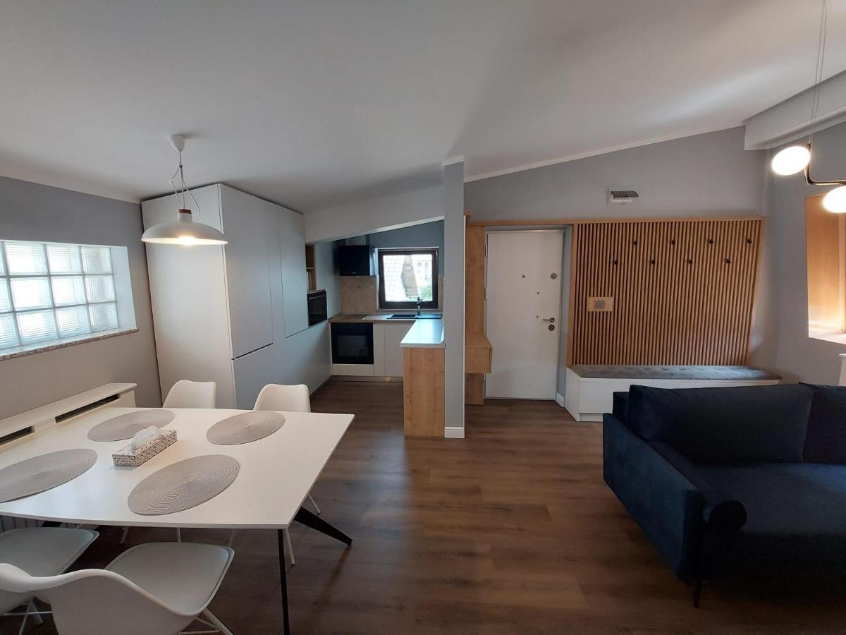 Lovely Apartment Ioana Тыргу-Нямц Экстерьер фото